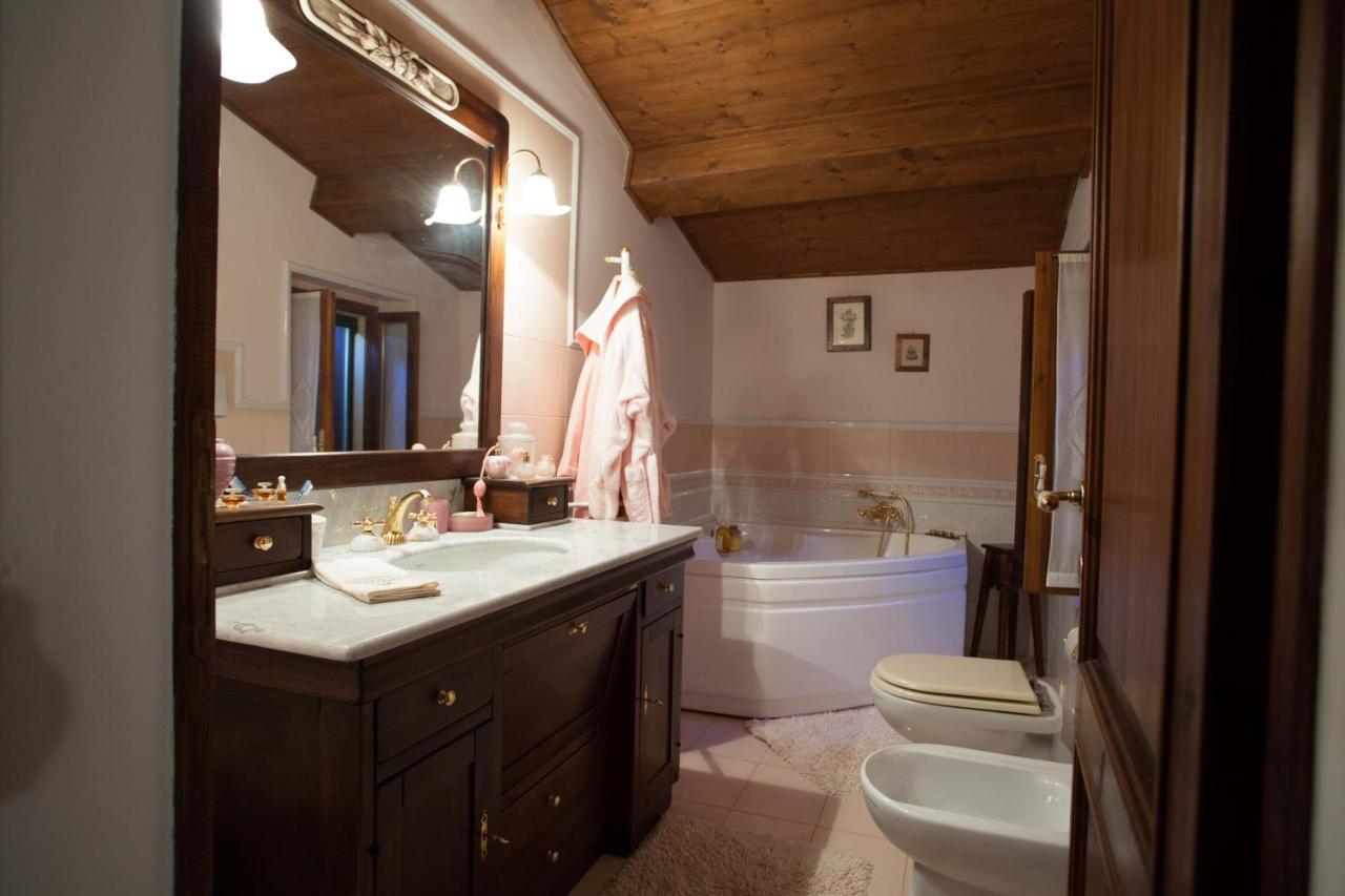 B&B Salvarosa Fano Luaran gambar