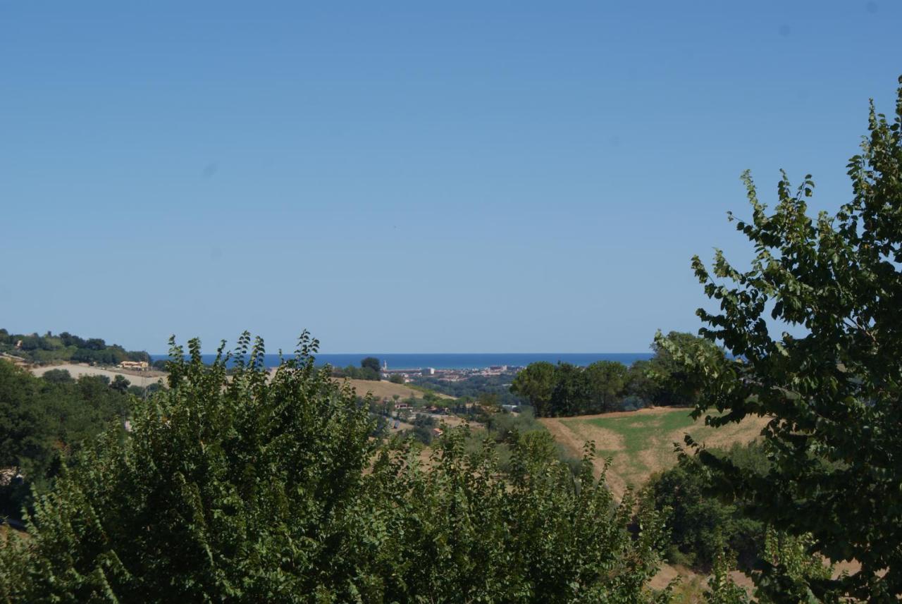 B&B Salvarosa Fano Luaran gambar